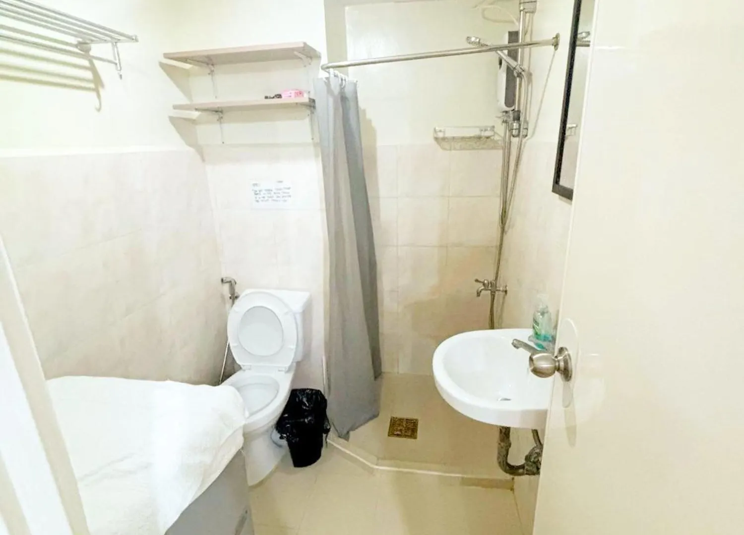 Relaxing Gateway@Seawind Condominium Davao